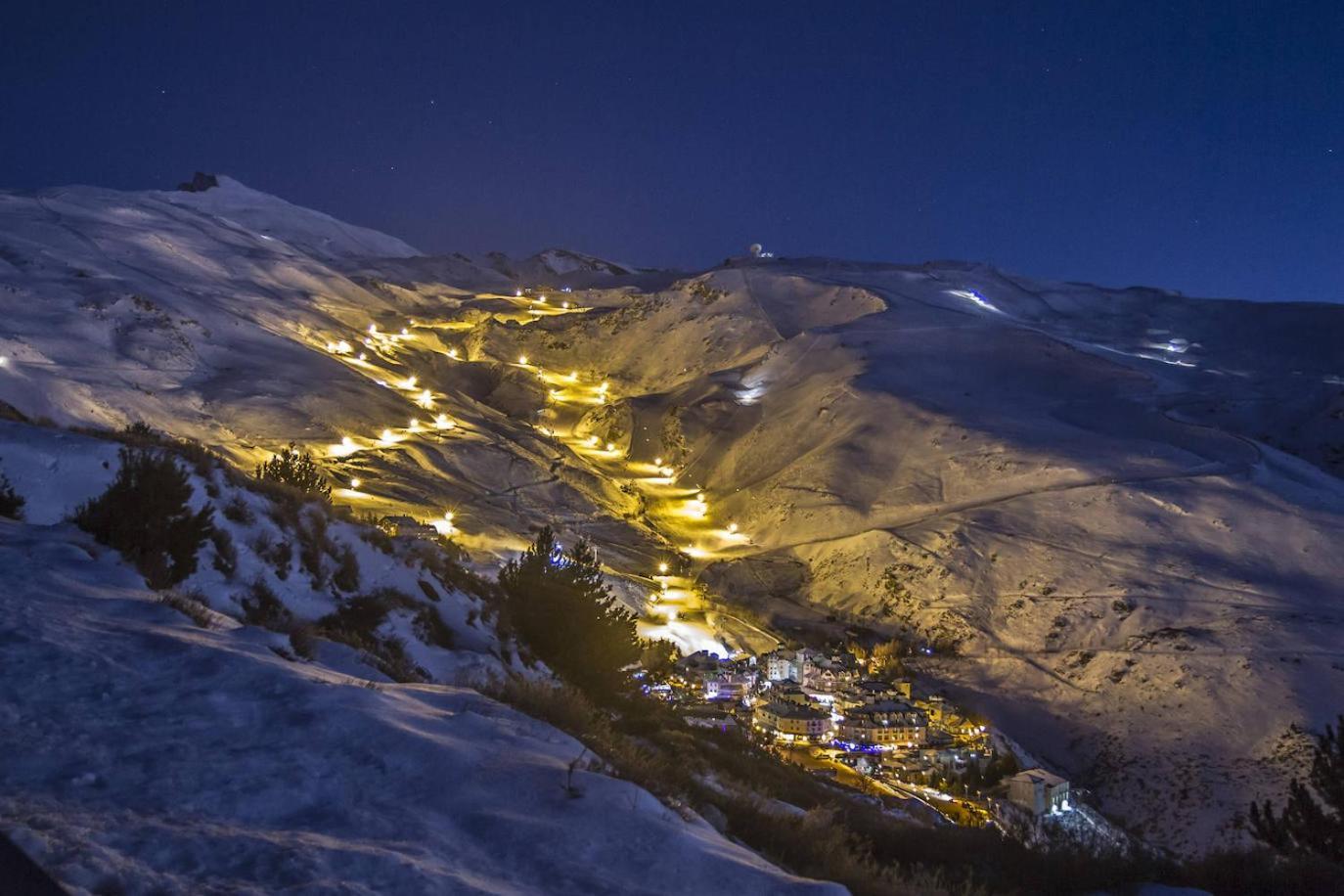 Apartamentos Vista Sierra Nevada Eksteriør billede